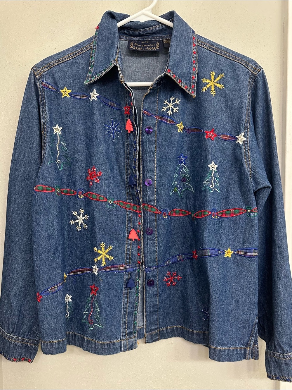 Vintage New Directions Christmas Denim Jacket Shirt Embroidered 90s Grannycore S